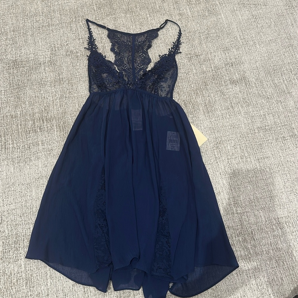 In Bloom lace night dress